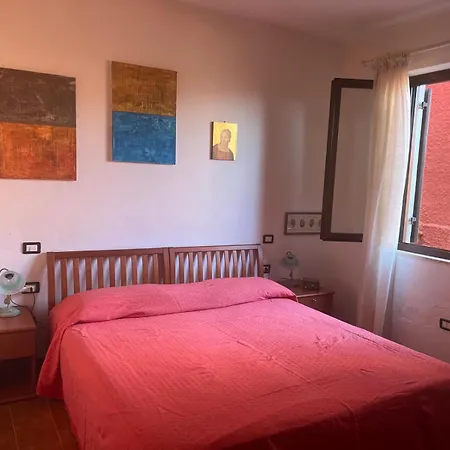 Casa Con Vista Mare ! Rocce Rosse House Appartement Àrbatax